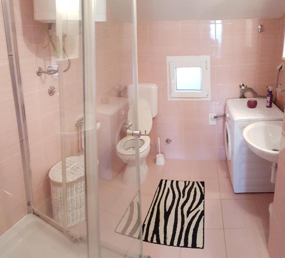 Apartman Vojaline Milna  Exteriér fotografie