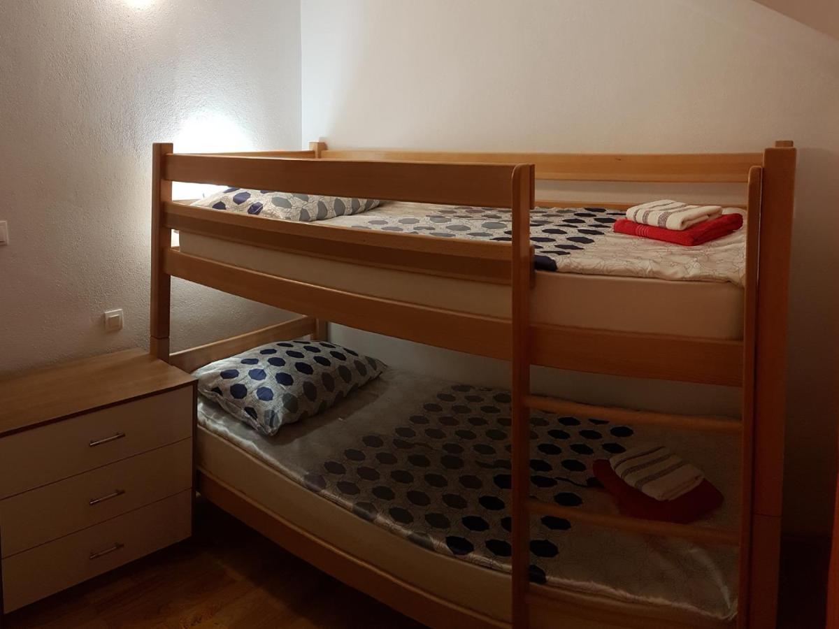 Apartman Vojaline Milna  Exteriér fotografie