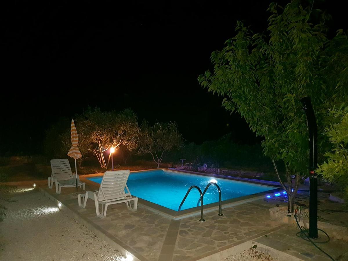 Apartman Vojaline Milna  Exteriér fotografie