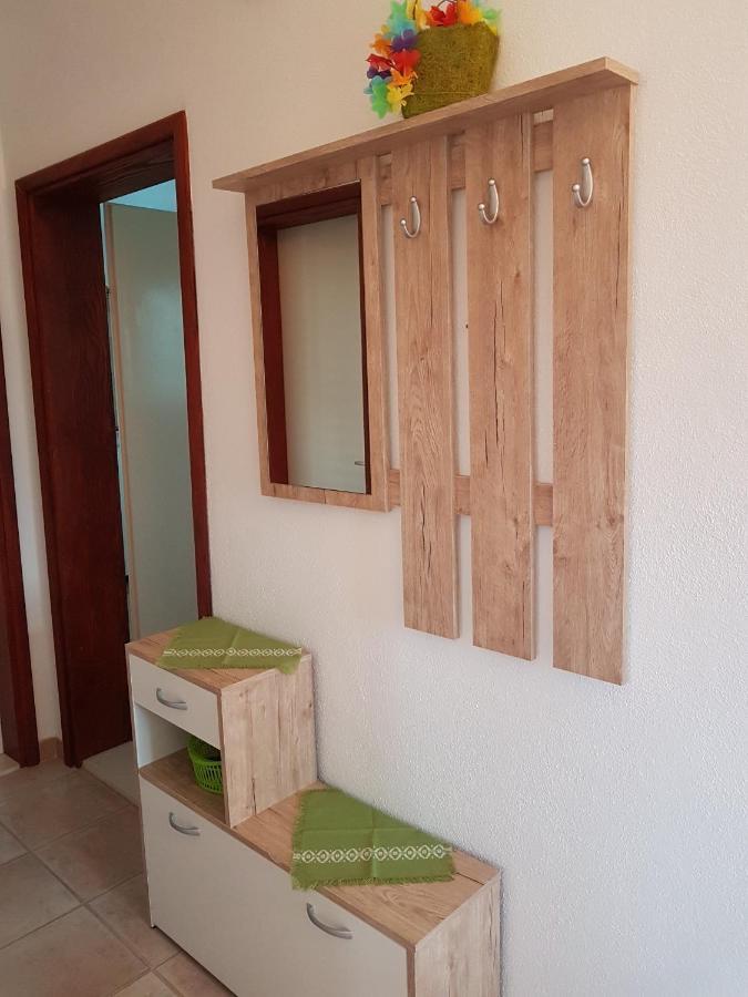 Apartman Vojaline Milna  Exteriér fotografie